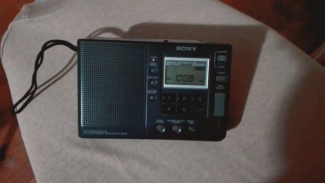 SONY ICF-SW30 MW BAND MERSİN TESTİ (Mersin, local clock 00.43 UTC 21.43) смотреть онлайн