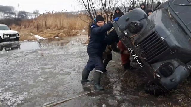 Оборвали задний мост газ 69 смотреть онлайн