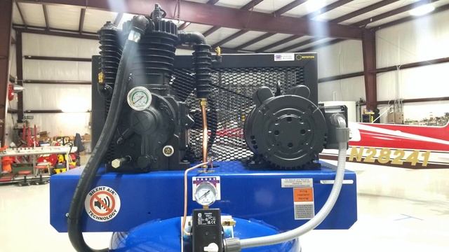 Eaton Polar Air Quiet Air Compressor - Grumman Style смотреть онлайн