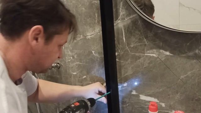 Самая подробная установка душевого ограждения Vegas-Glass смотреть онлайн