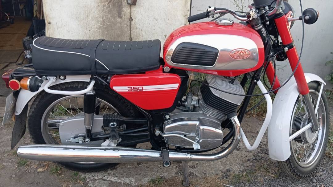 ЯВА 634 после реставрации заехала на ремонт (Jawa 634) / Дела в мастерской смотреть онлайн