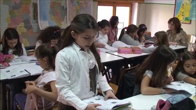 Mësim i hapur Pjesa e parë - Shkolla shqipe "Scanderbeg Parma", Itali смотреть онлайн