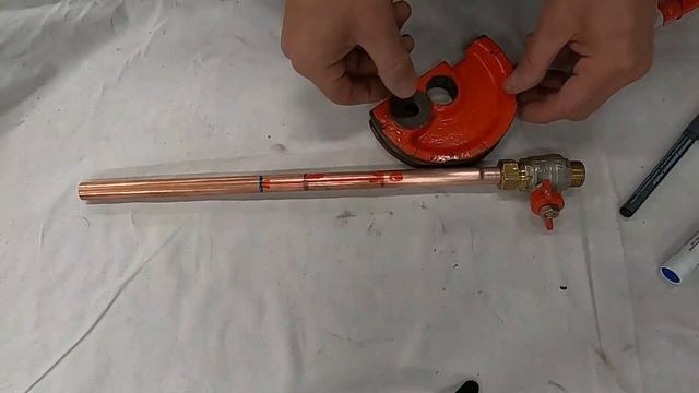 Cintreuse établi, cintre à 90°. Façonnage plomberie. смотреть онлайн