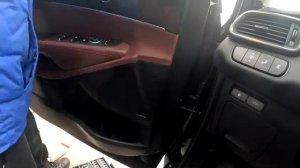 Замена ограничителей передних дверей на KIA Sorento Prime