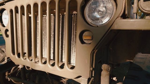 1942 Willys Jeep Walkaround смотреть онлайн