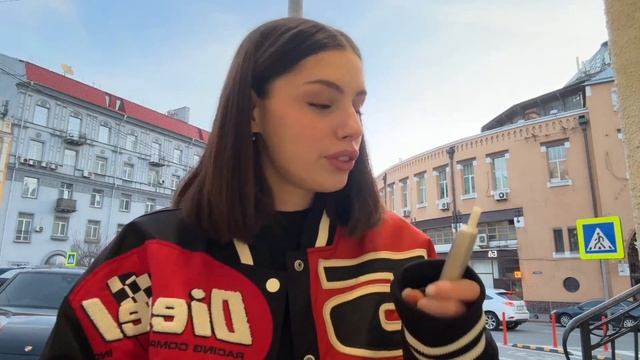 БАРБИ ГЕРЛ МУТИТ ДВИЖ смотреть онлайн