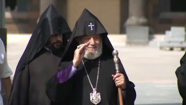 Independence Day of the Republic of Armenia смотреть онлайн