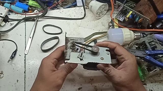 cara menaikan tegangan pada generator motor stepper.. supaya menjadi 220 volt AC ❄💨 смотреть онлайн