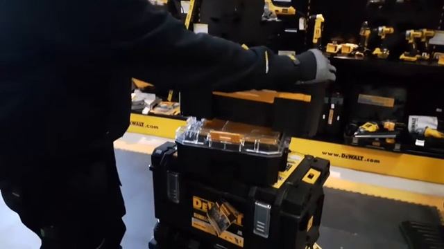 DWST1-70705 - Cutie TSTAK III DEWALT