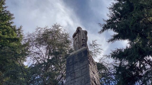 浅谈种族歧视-由戒备森严的苹果店引发的思考 peace смотреть онлайн