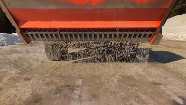 Tokvam SMA 1600 Self loading sand spreader | Selvlastende sandspreder | Självlastande sandspridar смотреть онлайн
