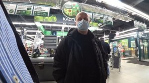 Неострая директор вызвала СБ на покупателей !!!