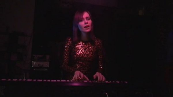 Anya May - Fall in Love (acoustic piano version)