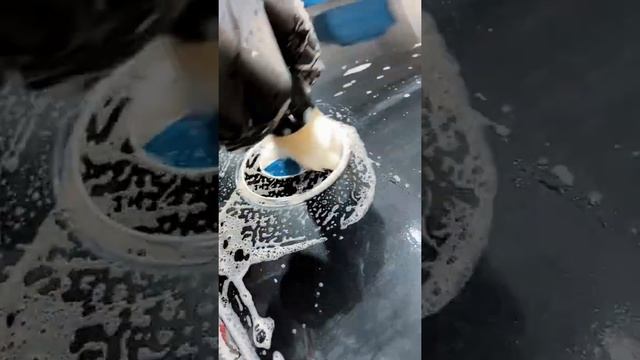 Профессиональная мойка автомобиля после зимы. Зачем это нужно? смотреть онлайн