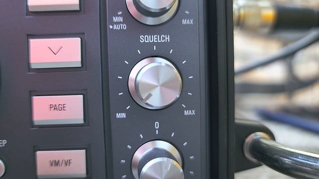 Why we do not really use Squelch on shortwave bands and use it mostly for VHF UHF signals смотреть онлайн