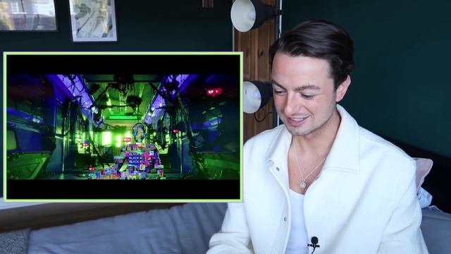 FASHION EXPERT REACTS: aespa 에스파 'Black Mamba' MV смотреть онлайн