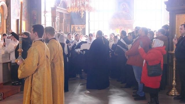 Божественная литургия в храме Преполовения Пятидесятницы в день Выпускного акта Магистратуры ДДС смотреть онлайн