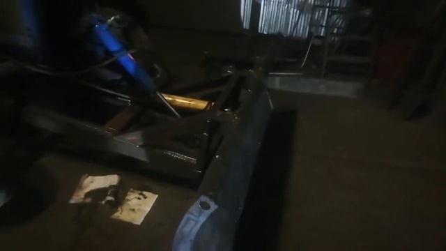 Отвал поворотный (бульдозерный) ОП-2,22.КЛ на МТЗ 80/82 смотреть онлайн