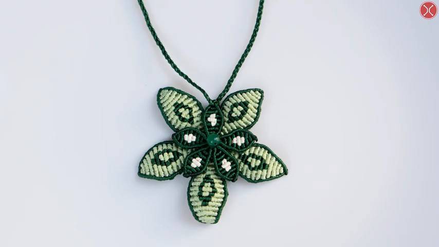 Macrame Necklace Tutorial ： DIY MACRAME FLOWER PENDANT - Simple Macrame Idea Craft