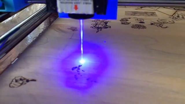 Модуль EleksMaker® LA03-3500 450nm 3.5W синий лазер с TTL модуляция для DIY лазерный резак гравера смотреть онлайн