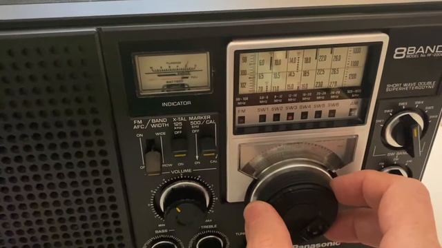 Rádio Panasonic RF-2200