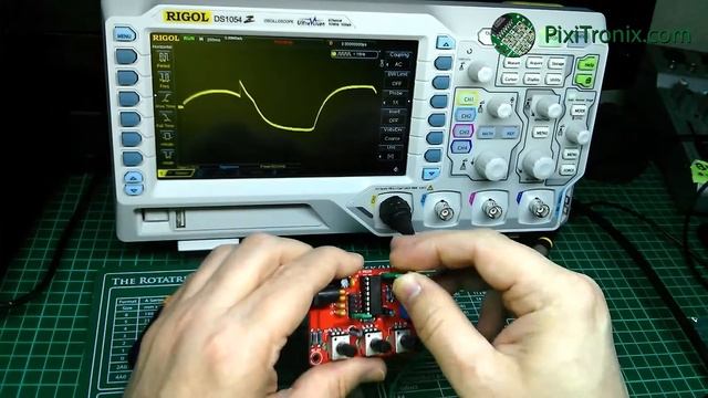 XR2206 Function/Signal generator kit build. смотреть онлайн