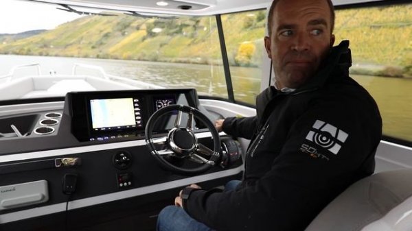 Axopar 28 Cabin 2x200 | Modell 2020