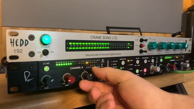 RND MBC Quick Demo (no talking) – Rupert Neve Designs Master Buss Converter A/D & Limiter смотреть онлайн