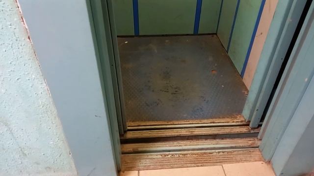 Непростой дом с простыми лифтами! Лифты МЛМ 2008 года выпуска. смотреть онлайн