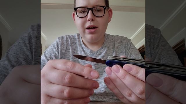 Reviewing The Victorinox Climber, My Favorite Swiss Army Knife.
