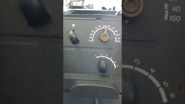 KÄRCHER HDS 12/18 PERILLAS DE CONTROL смотреть онлайн