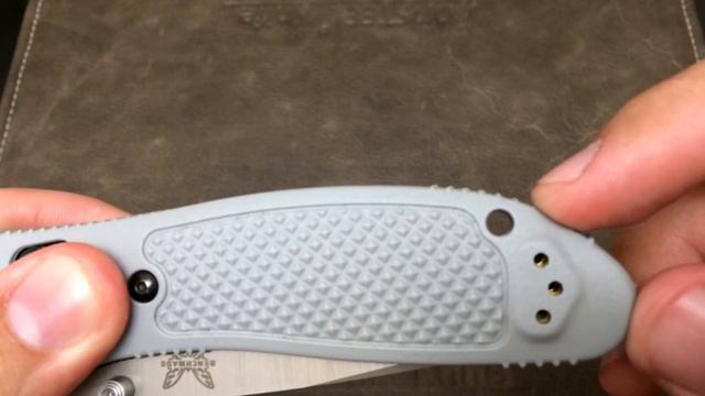 Benchmade 551-1302 Griptilian S30V : обзор ножа смотреть онлайн