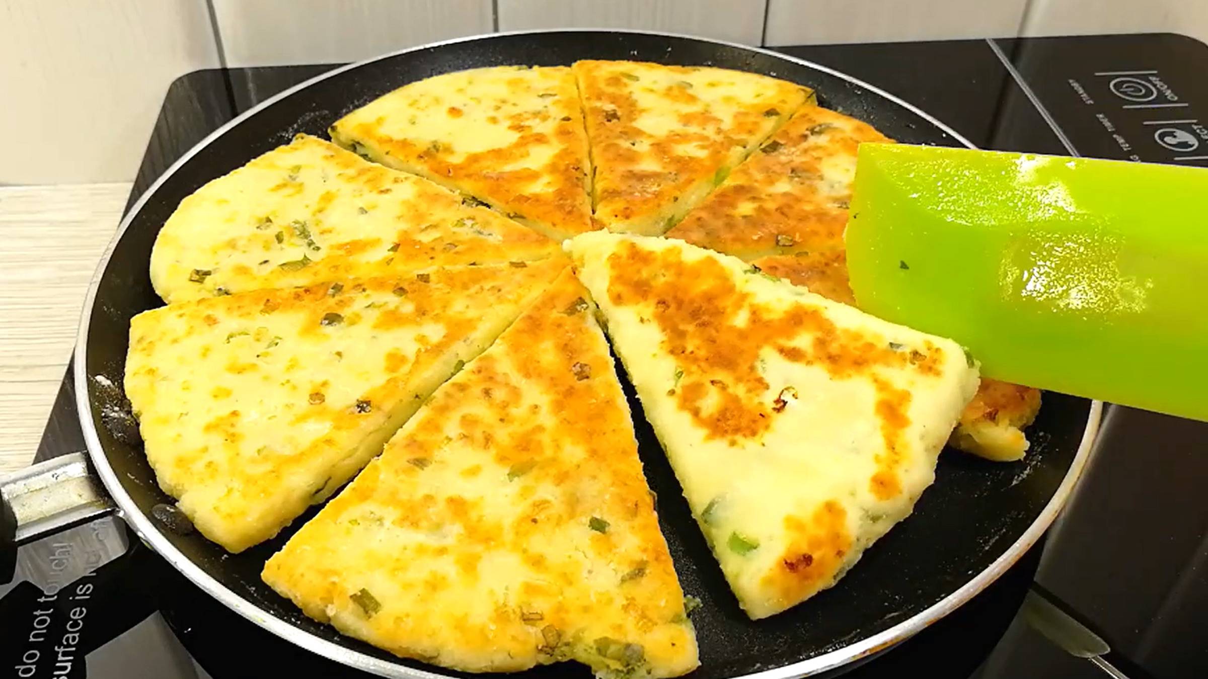 10 МИНУТ - и Супер Завтрак на столе! Творожно-Сырные Лепешки! смотреть онлайн