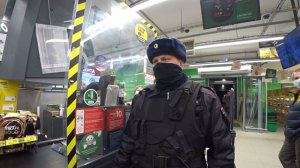 Борзые, неугомонные менты быкуют в тухлом Перекрёстке!!!