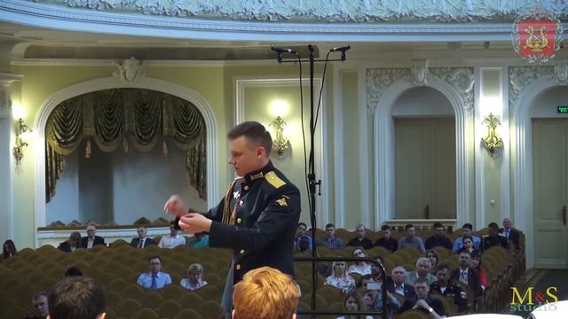 Klod Debyussi Nocturnes. II Fetes смотреть онлайн