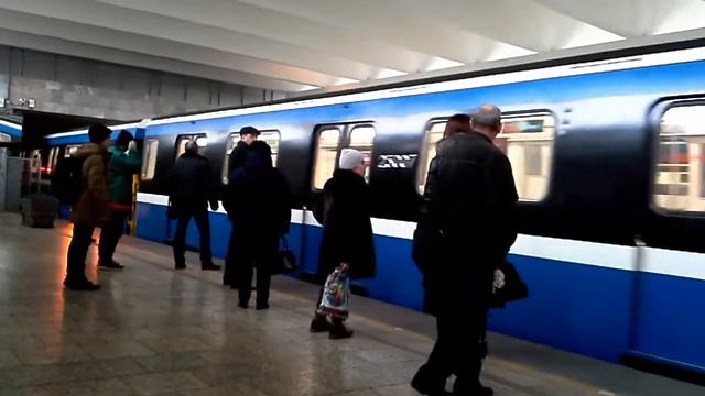 Юбилейный приезжает медленный смотреть онлайн