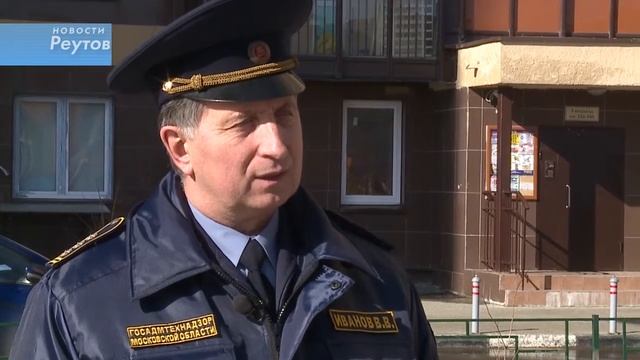 МОЖНО ЛИ НАКАЗАТЬ ЖИЛЬЦОВ, КОТОРЫЕ ВЫБРАСЫВАЮТ МУСОР ИЗ ОКОН? 10.03.2016 смотреть онлайн