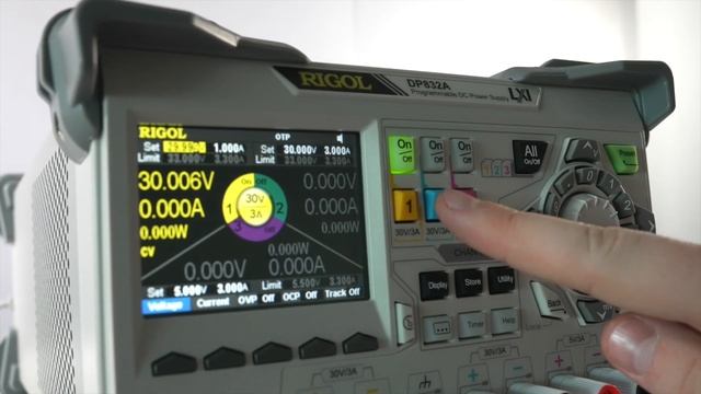 Лабораторный источник питания Rigol DP832А
