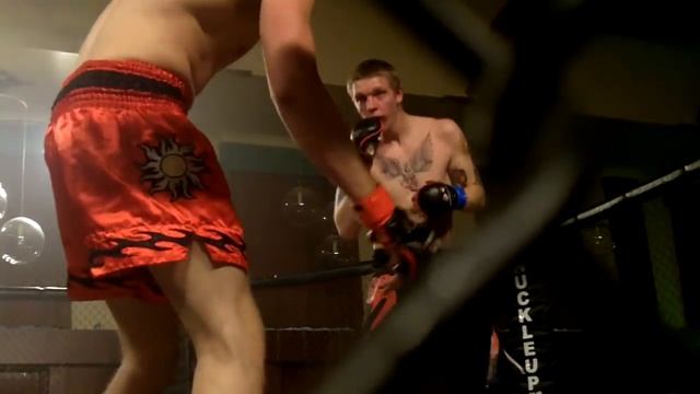 Josh Bakhbakhi v Nick Foster - Knuckle Up смотреть онлайн