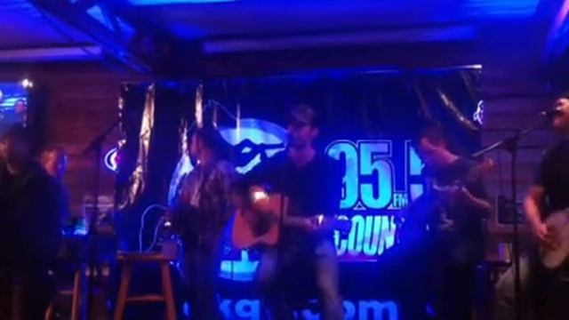 Carried Away Live смотреть онлайн