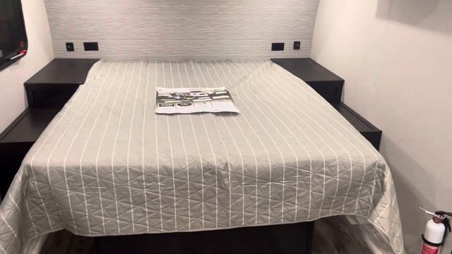 2022 Starcraft Superlite Maxx 18RBS смотреть онлайн