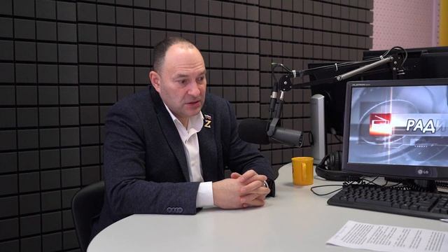 Радио + ТВ | Михаил Шмулевич о миссии Кузбасских врачей в Горловке смотреть онлайн