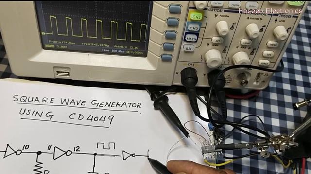 {457} Square Wave Generator Circuit Using CD4049 Hex Inverting Buffer CMOS IC смотреть онлайн