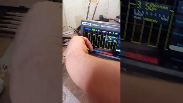 ремонт генератора осциллографа Hantek dso2d15 смотреть онлайн