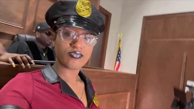 VIXEN / STRIPPER VLOG | Mrs. Officer 👮🏽FLEXIN’ MUSIC VIDEO BOOKING смотреть онлайн