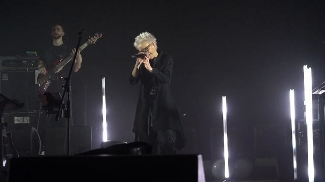 Сурганова и Оркестр - Да будет свет (15.02.2020 Королев) смотреть онлайн