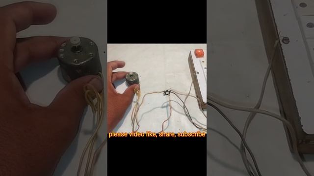 fan capacitor ki sahayata se 12 volt motor chalayen | 220v ac se 12v motor chalayen | #short crazy смотреть онлайн