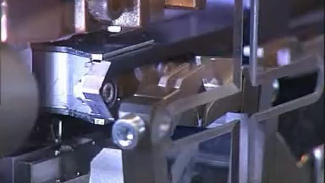 Komax Bt 722 Stripper Crimper Demo