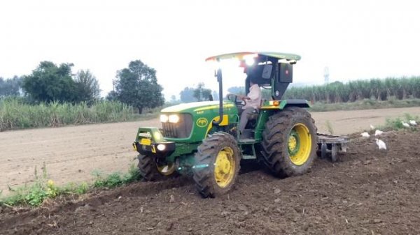 John deere 5405 4wd का कीचड़ में performance||@KrishiMediaTec