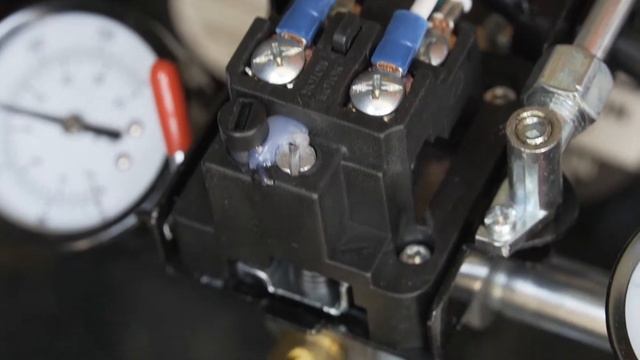 Home Depot Husky 30 gal 2 stage air compressor tank pressure cutoff adjustment model #C304H смотреть онлайн